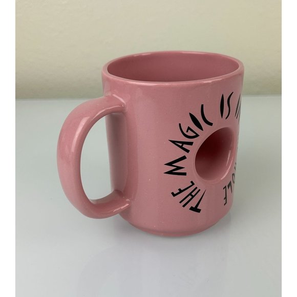 Voodoo Doughnuts Pink Magic In the Hole Novelty Restaurant Coffee Mug USA Gift - Picture 6 of 16
